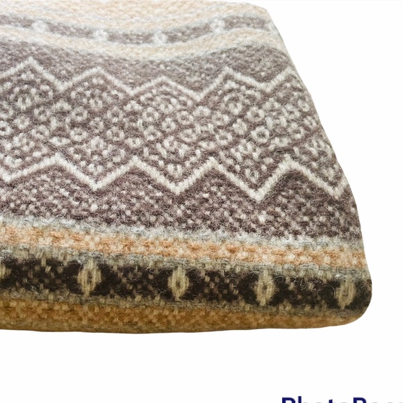 Amana Products 100% Wool Throw Blanket Missoni Print - Picture 4 of 8